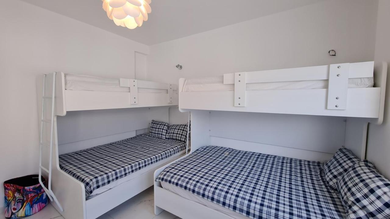 Rocknest Sea View Penthouse Apartment Sarandë Exterior foto