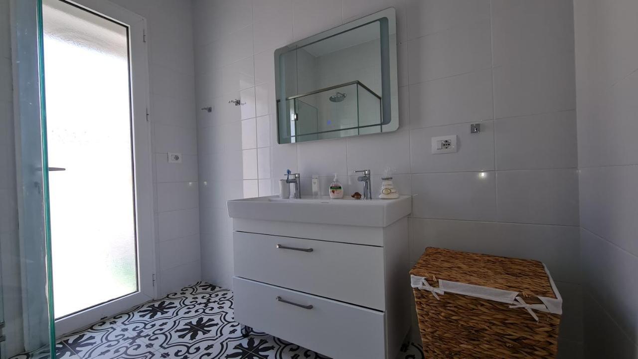 Rocknest Sea View Penthouse Apartment Sarandë Exterior foto