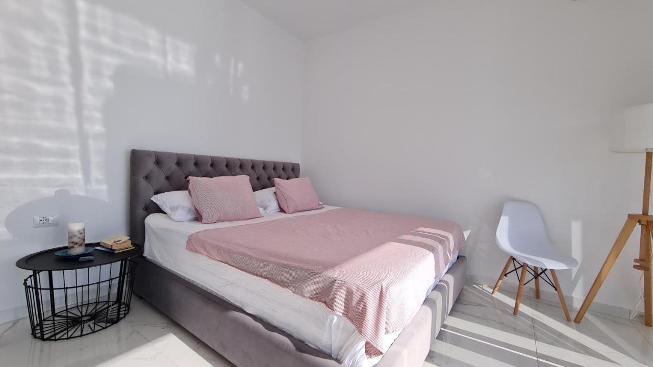 Rocknest Sea View Penthouse Apartment Sarandë Exterior foto